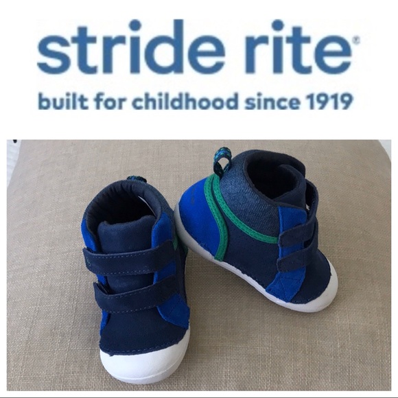 toddlers shoes size 6